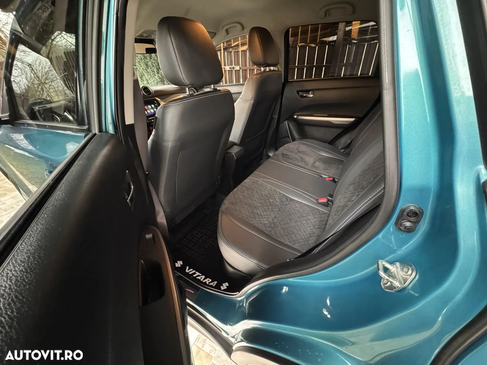 Suzuki Vitara 1.4 Boosterjet AllGrip MHEV Spirit - 12
