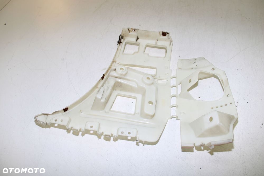 BMW E82 E88 Ślizg Zderzaka LEWY Tył MPakiet 8045507 - 3