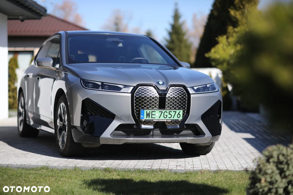 BMW iX xDrive40 76.6kWh - 21