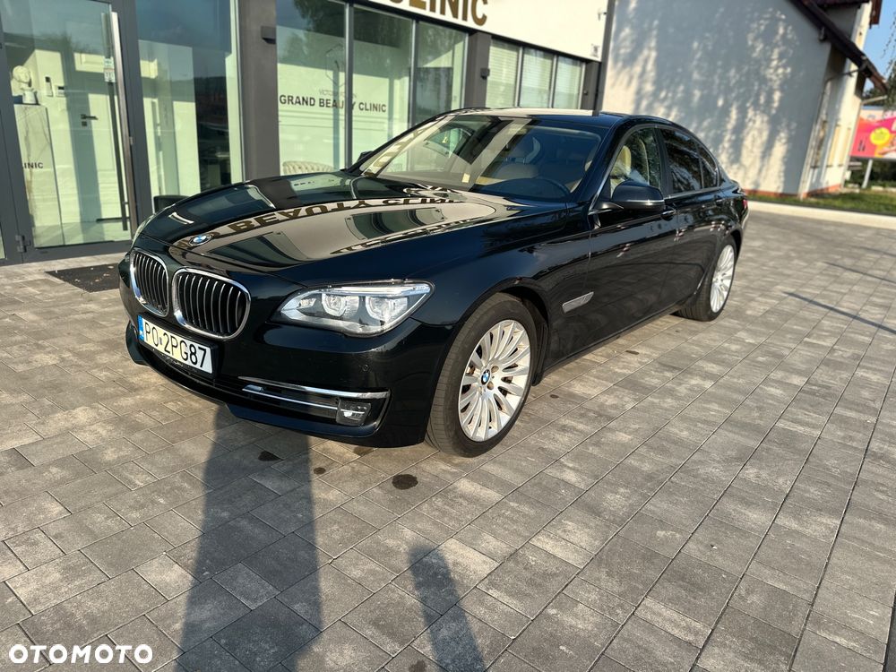 BMW Seria 7 730d xDrive - 24