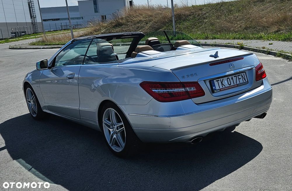 Mercedes-Benz Klasa E 350 BlueEFFICIENCY 7G-TRONIC Elegance - 4