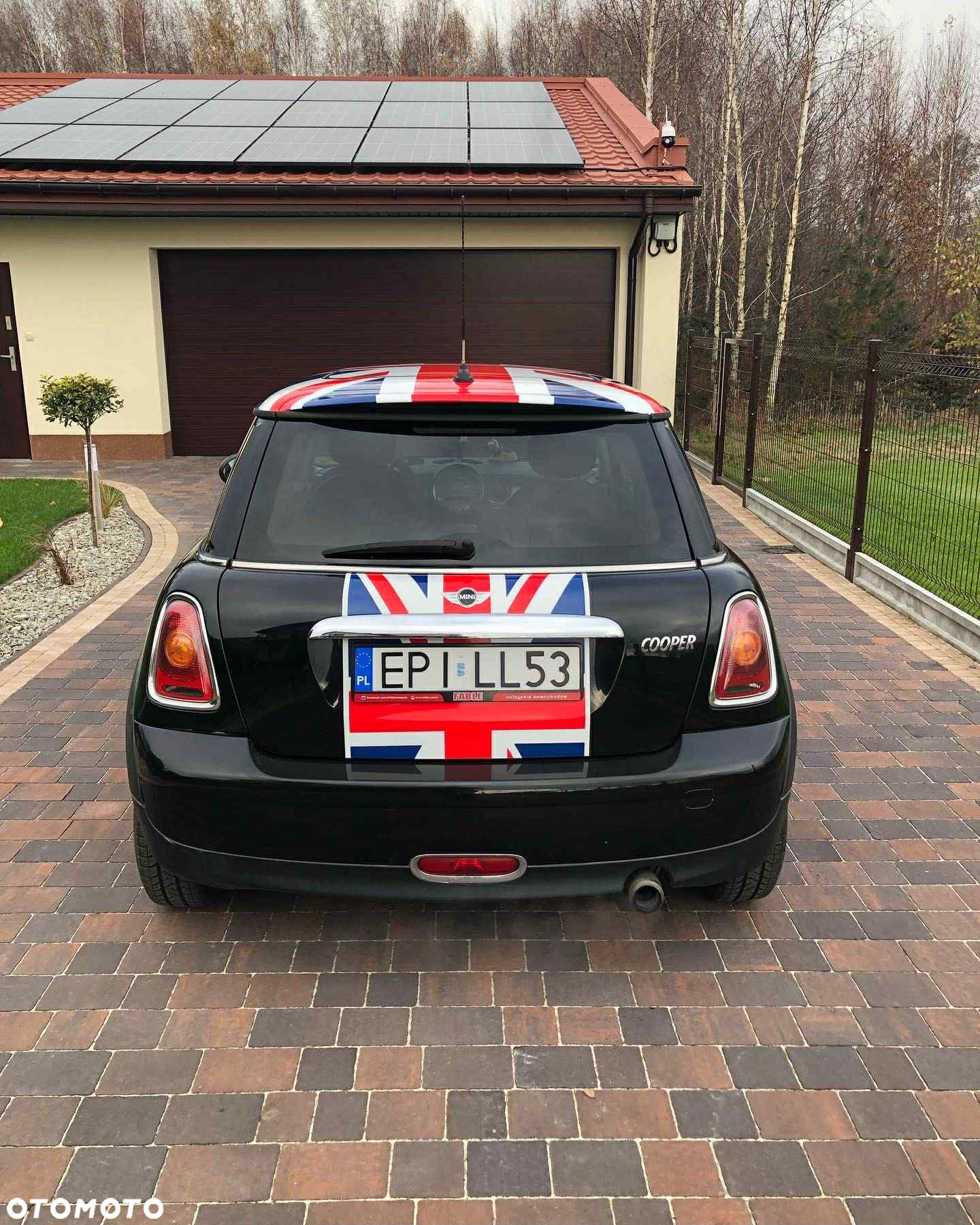 MINI Cooper Standard - 3