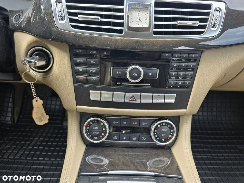 Mercedes-Benz CLS - 18