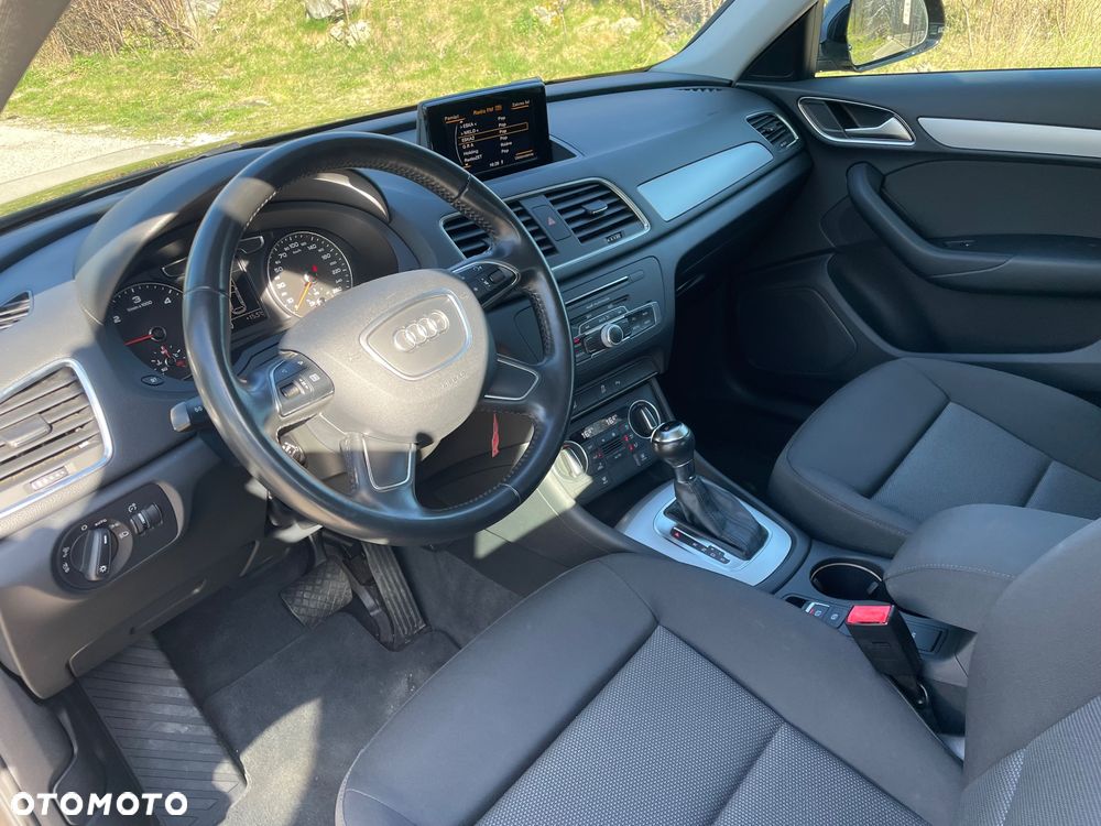 Audi Q3 2.0 TDI S tronic design - 10