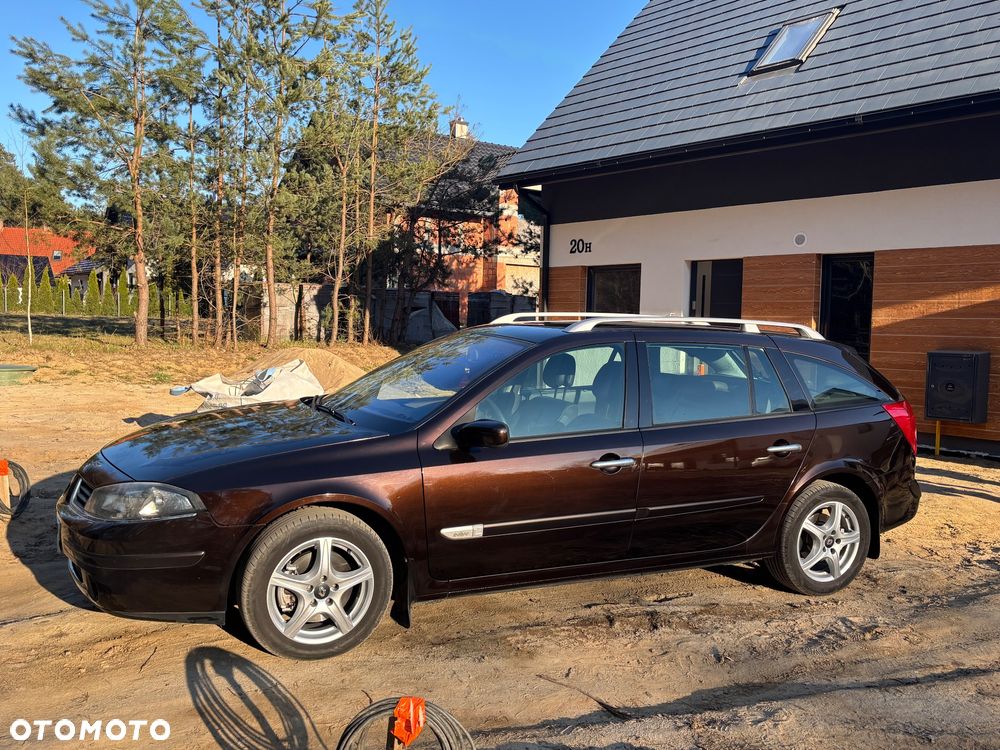 Renault Laguna 2.0 dCi FAP Initiale - 2