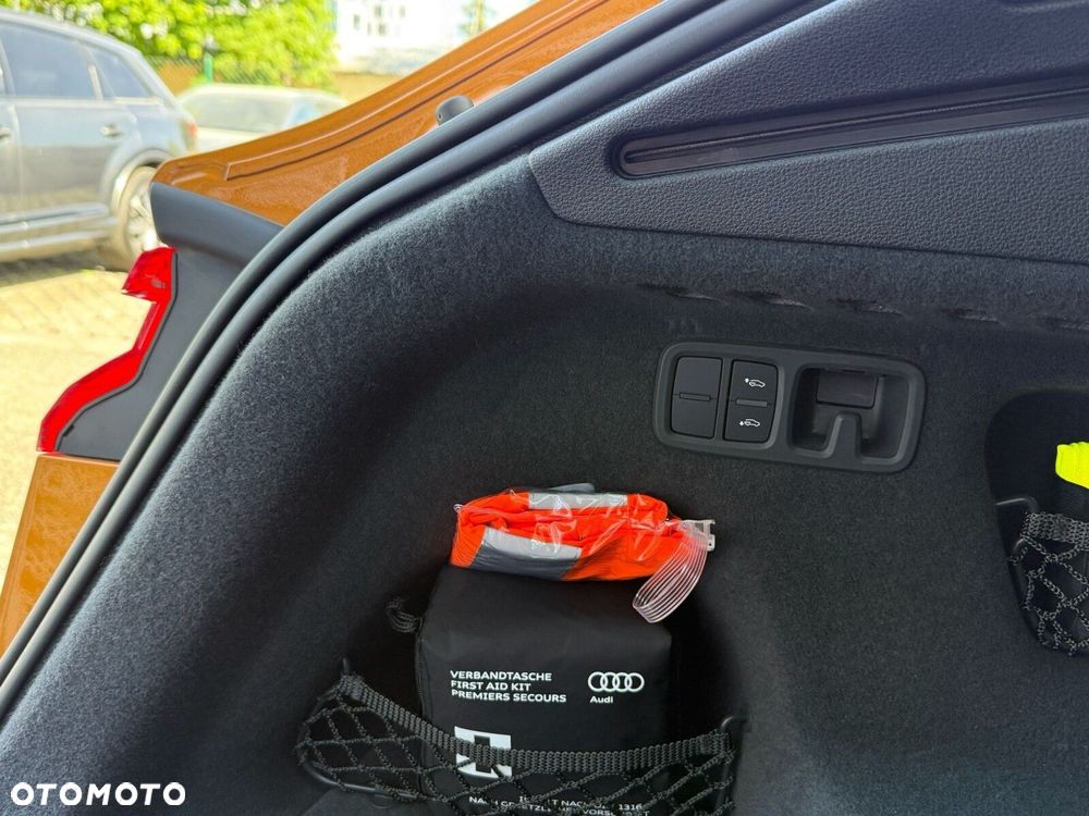 Audi Q8 50 TDI mHEV Quattro Tiptronic - 14