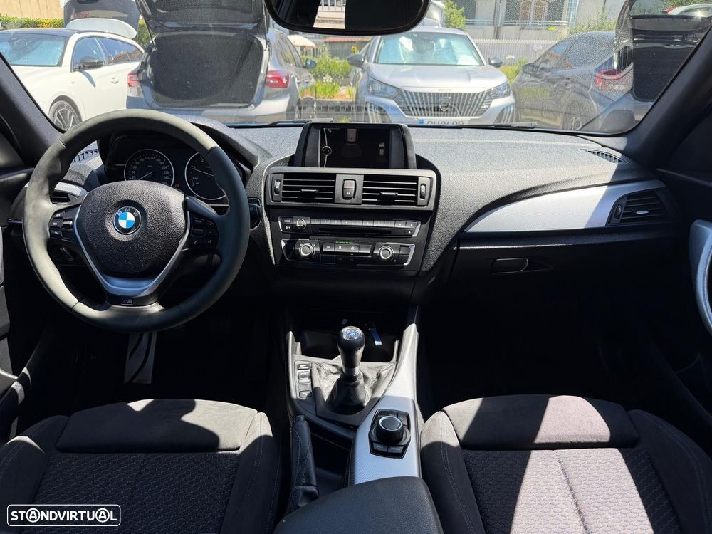 BMW 114 d Pack M - 12