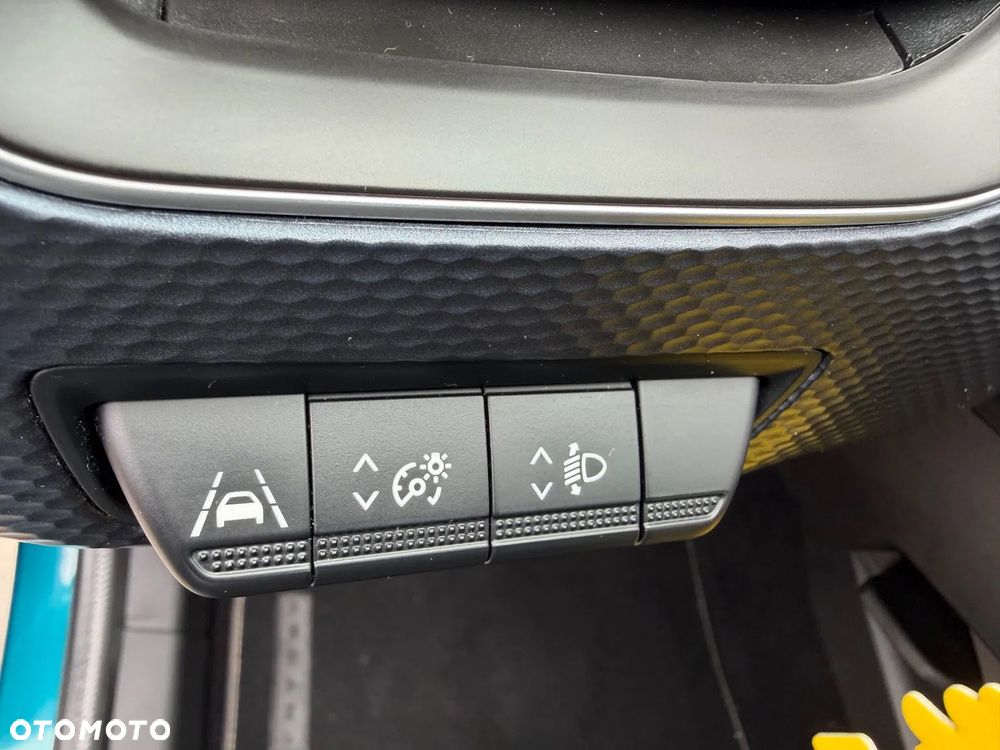 Renault Arkana 1.6 E-TECH Zen MMT - 34