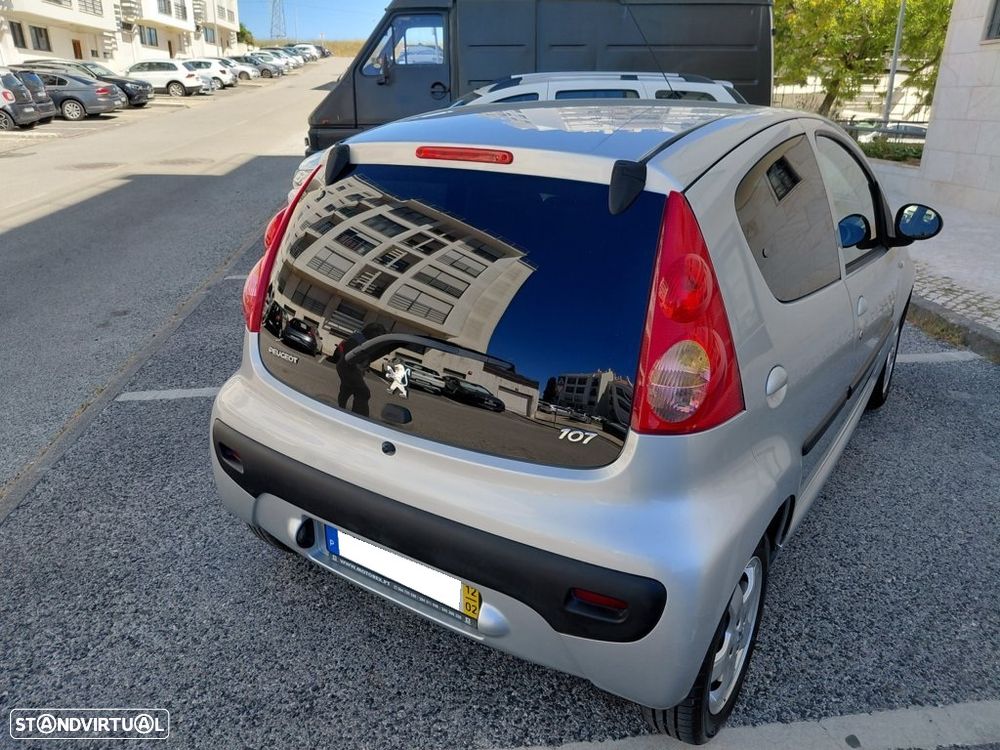Peugeot 107 1.0 Black&Silver - 6