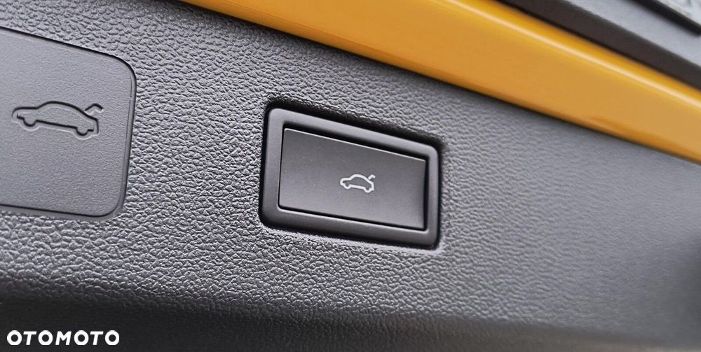 Volkswagen T-Roc 1.5 eTSI R-Line DSG - 20