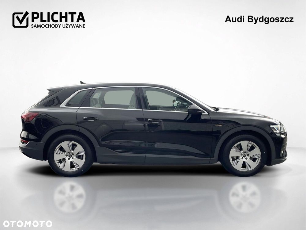 Audi e-tron - 7