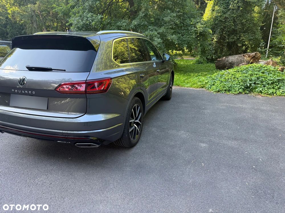Volkswagen Touareg 3.0 V6 TDI SCR 4Mot R-Line - 2