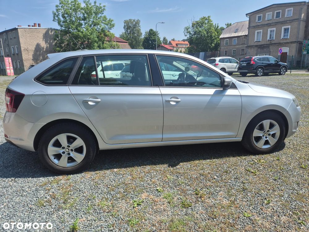 Skoda RAPID 1.6 TDI DPF Active - 9