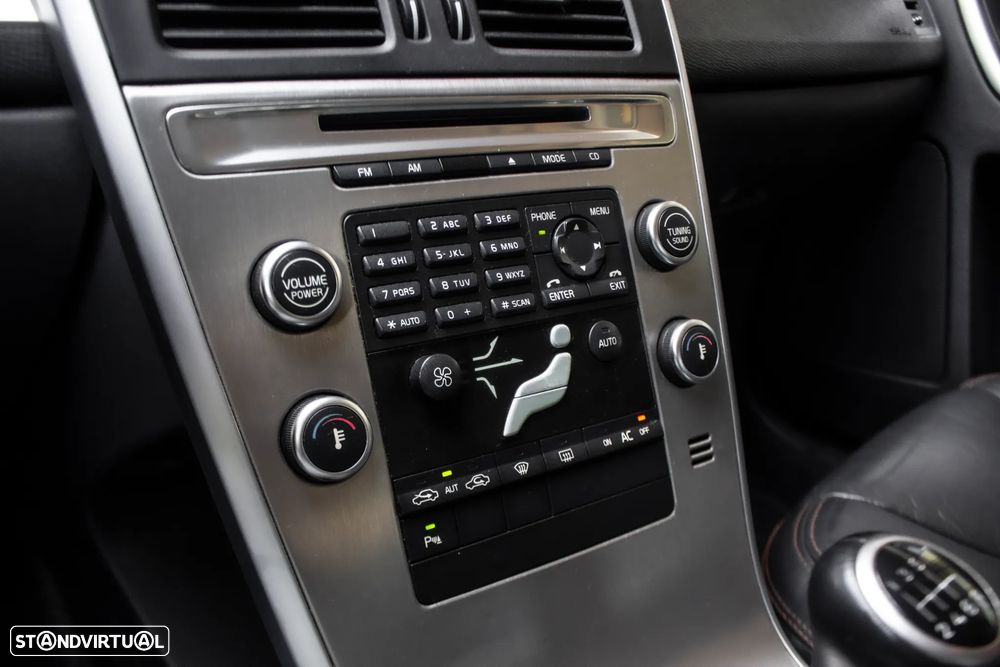 Volvo XC 60 2.0 D3 Drive - 21