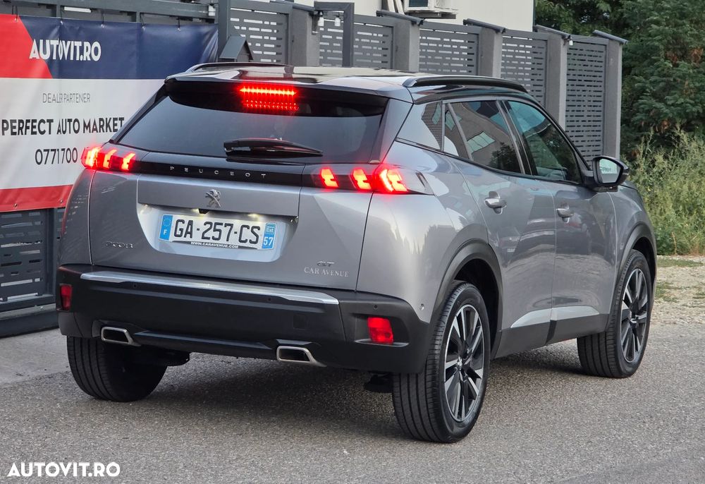 Peugeot 2008 PureTech 155 EAT8 GT - 6