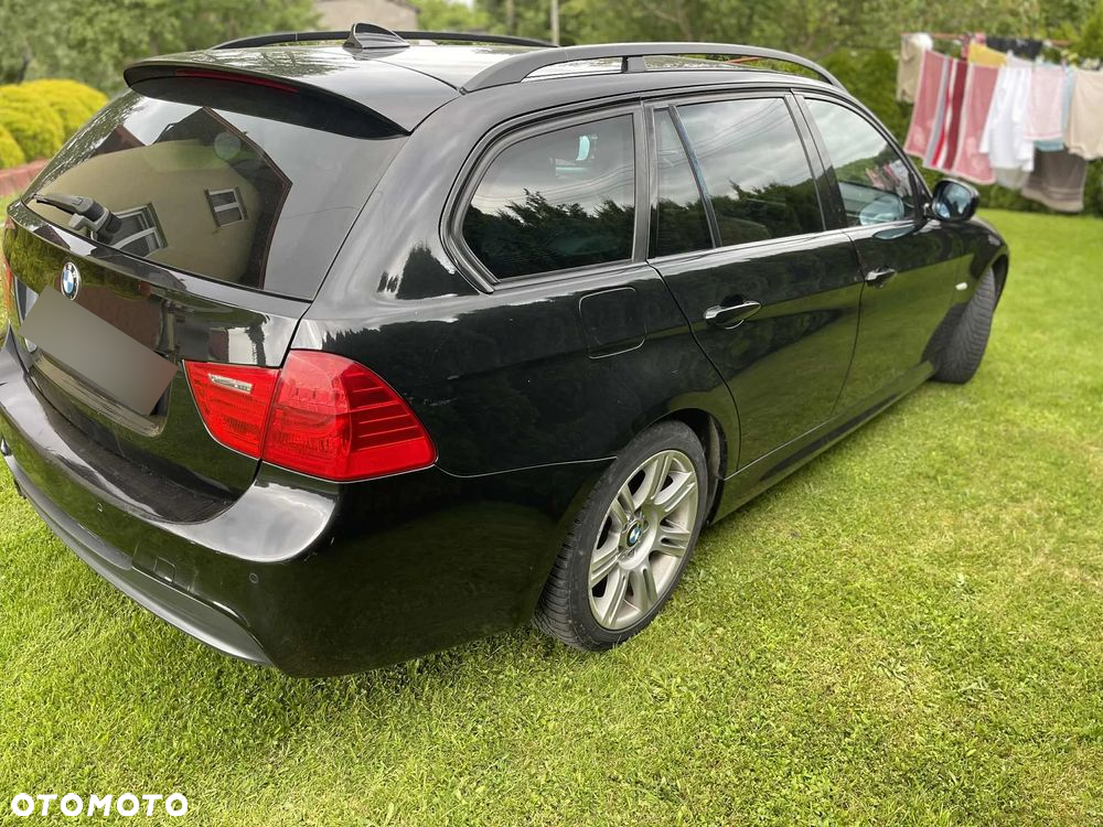BMW Seria 3 330d xDrive DPF Touring - 6