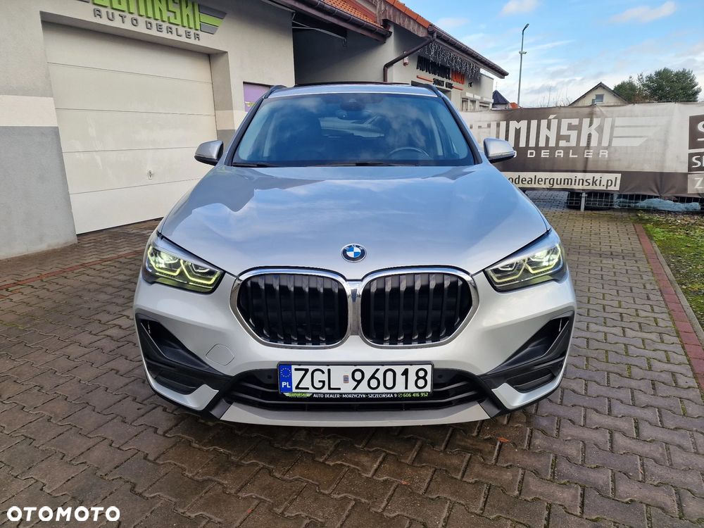 BMW X1 sDrive18d Sport Line sport - 12