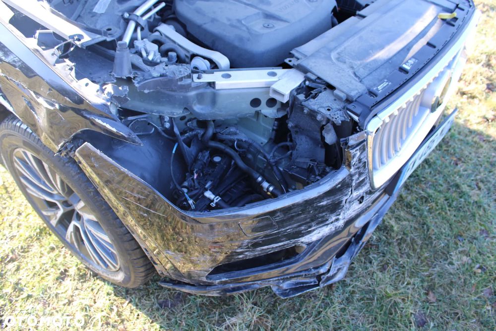 Volvo XC 90 T8 AWD Plug-In Hybrid Inscription 6os - 17
