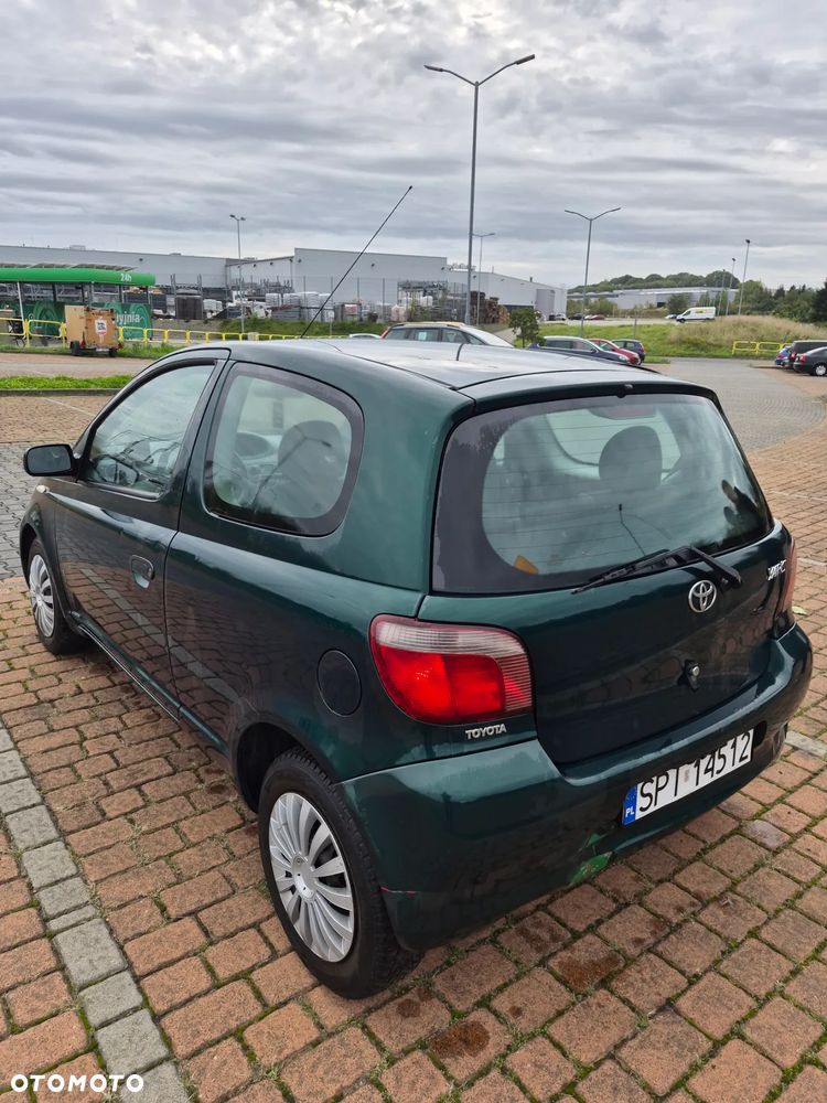 Toyota Yaris 1.3 Sol - 8