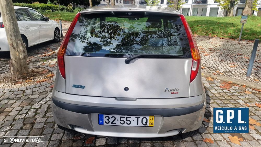Fiat Punto 1.2 16V 80 Sport - 11