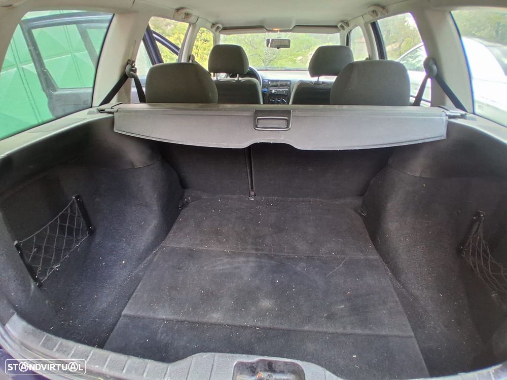 VW Polo Variant 1.9 TDi Trendl.AC - 6