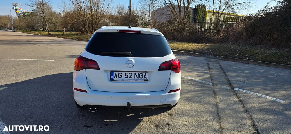 Opel Astra 1.4 Turbo - 8