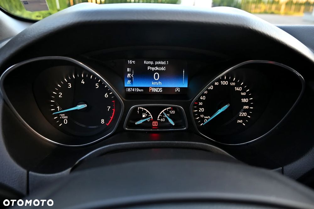 Ford Focus 1.5 EcoBoost ST-Line - 35