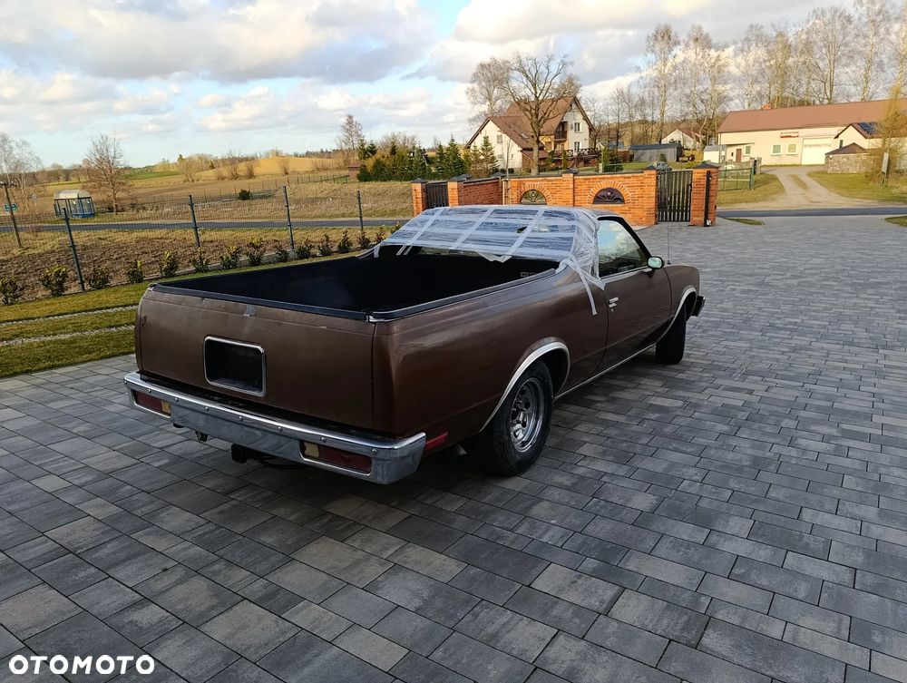 Chevrolet El Camino - 6
