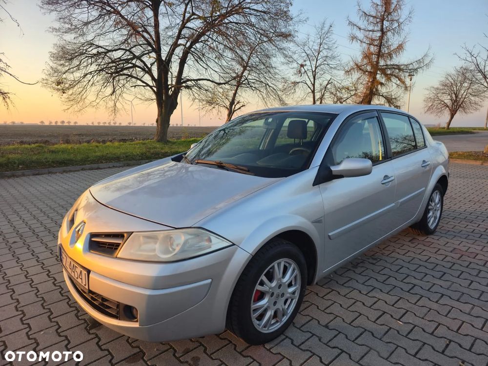 Renault Megane - 1