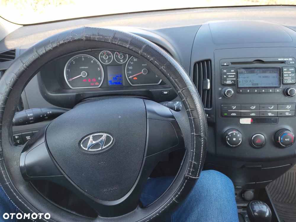 Hyundai i30 1.6 CRDi Classic - 8