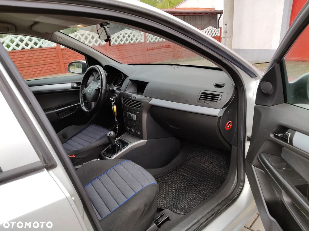 Opel Astra 1.6 - 4