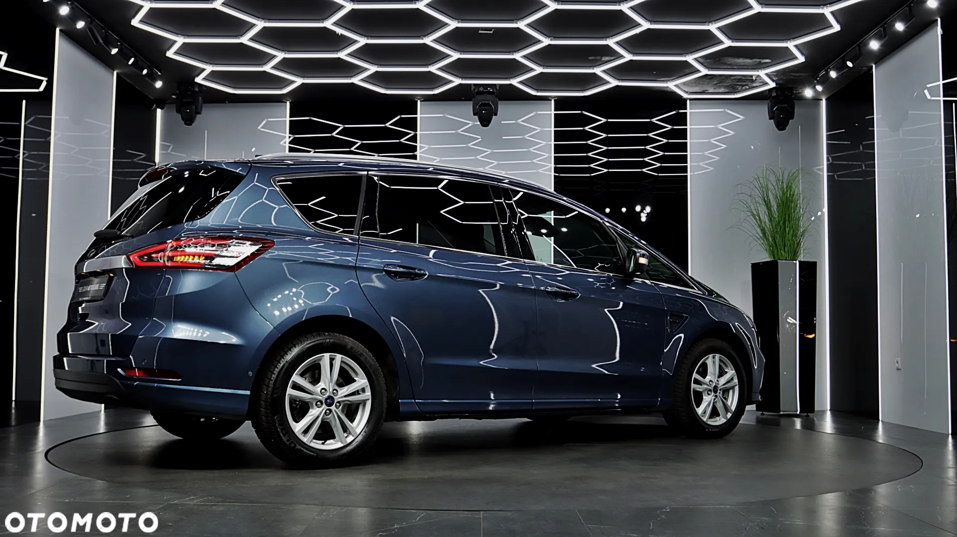 Ford S-Max 2.0 EcoBlue Titanium - 9
