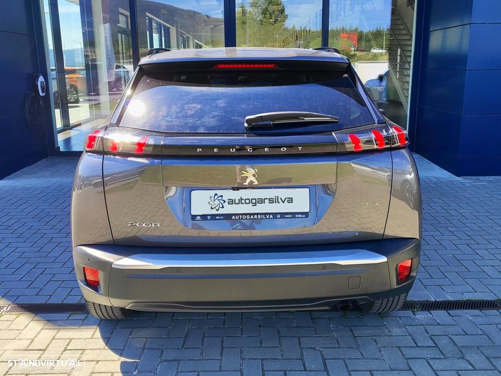 Peugeot 2008 1.2 PureTech Allure Pack - 5