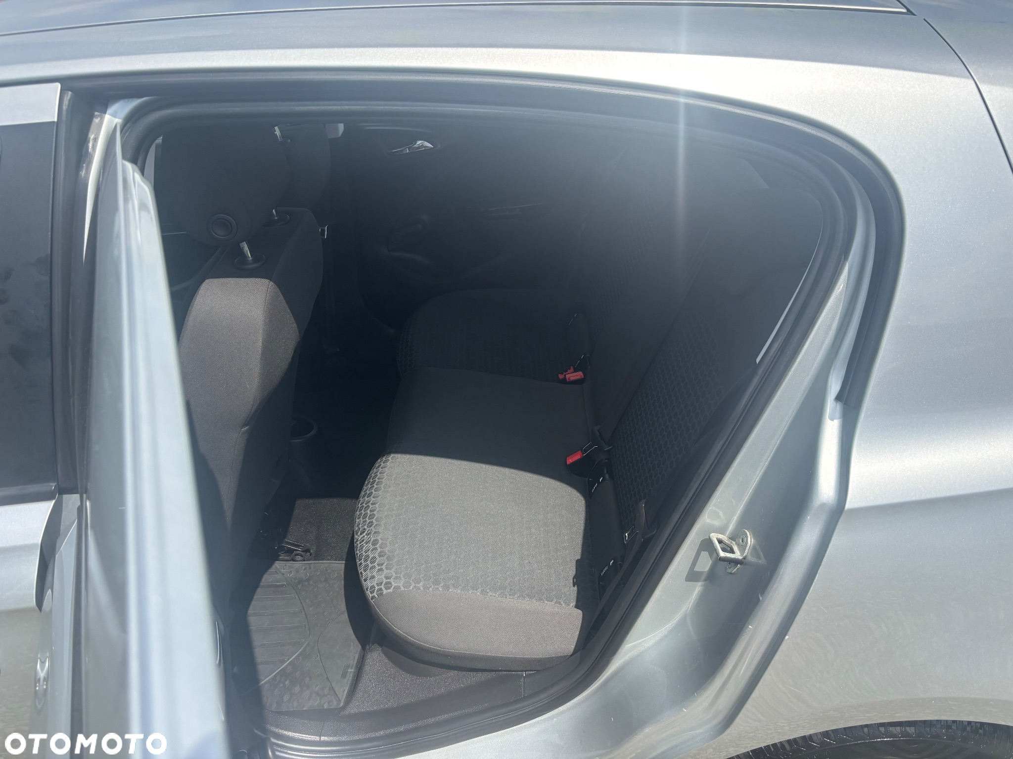 Opel Corsa 1.3 CDTI Essentia S&S - 8