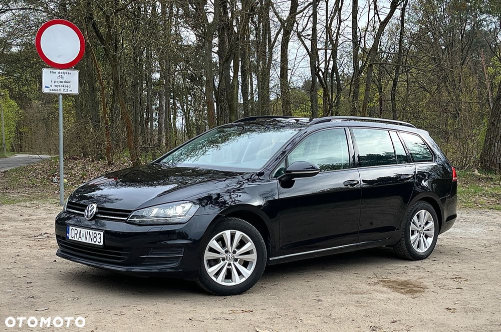 Volkswagen Golf 1.2 TSI BMT Comfortline - 2