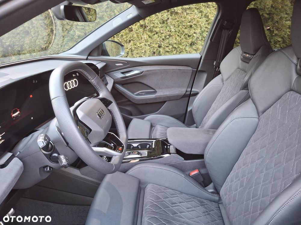 Audi Q6 e-tron - 20