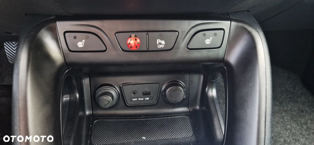 Hyundai ix35 1.6 2WD UEFA EURO 2012 Edition - 26