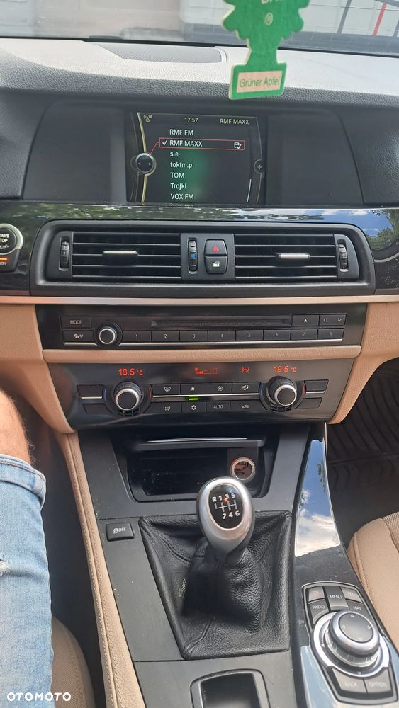BMW Seria 5 520d - 6