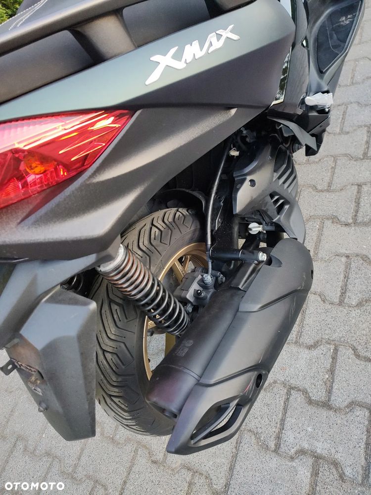 Yamaha X-max - 11