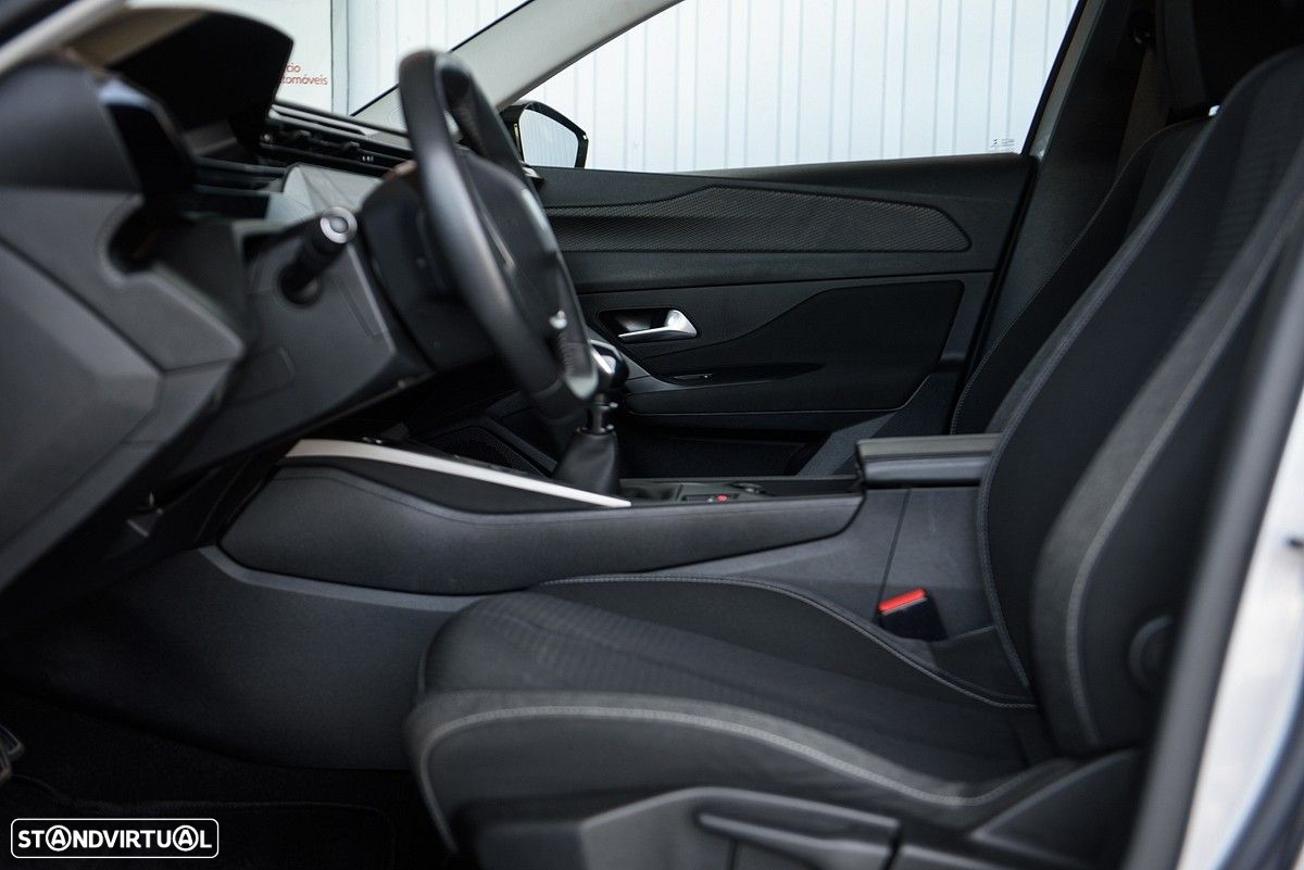 Peugeot 308 1.2 PureTech Active Pack - 28