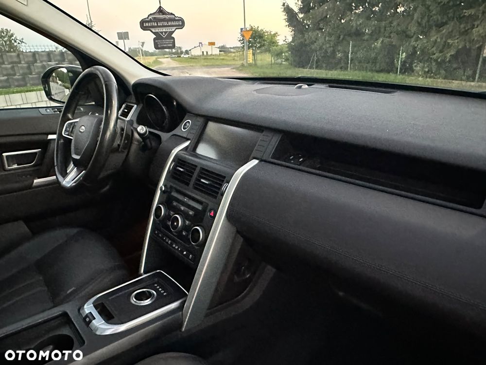 Land Rover Discovery Sport TD4 HSE - 31