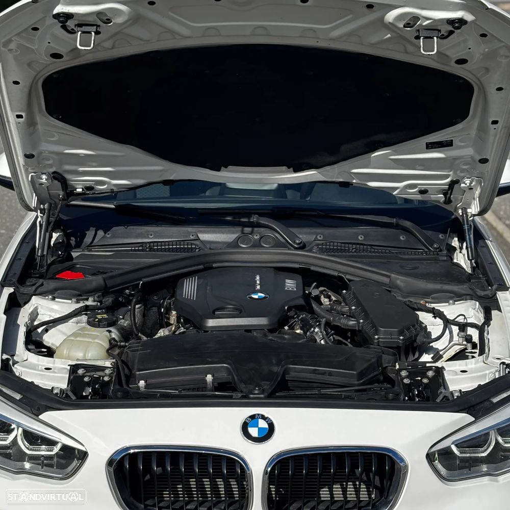 BMW 118 d Pack M - 28