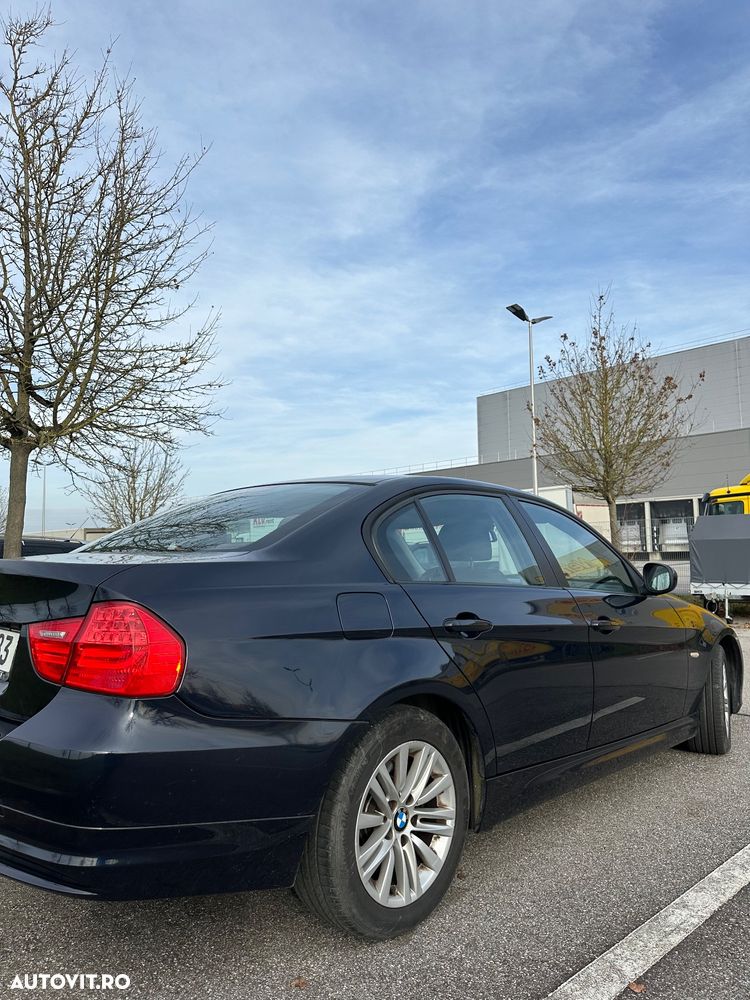 BMW Seria 3 320d DPF - 6