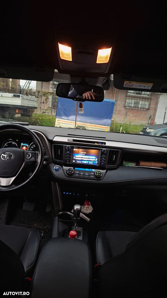 Toyota RAV4 2.5 4x4 Hybrid Edition S+ - 8