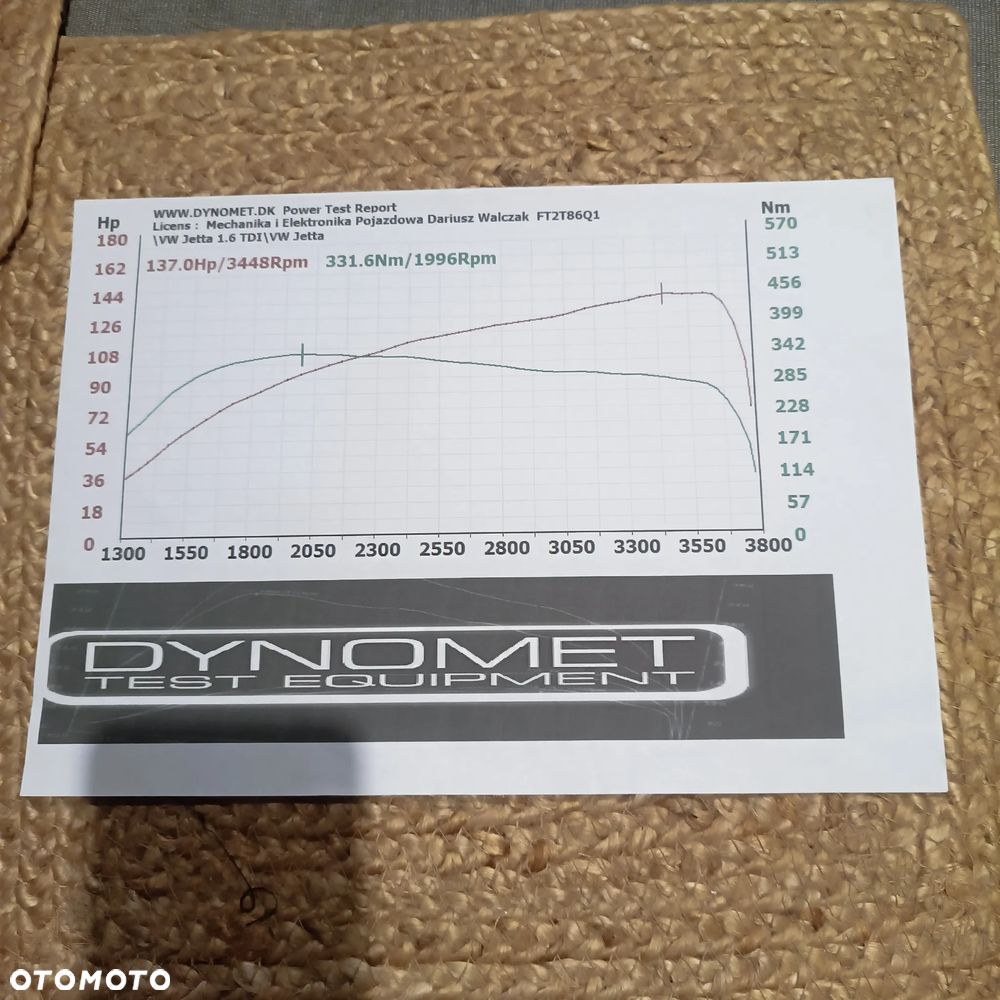 Volkswagen Jetta 1.6 TDI Blue Motion Technology Trendline - 17