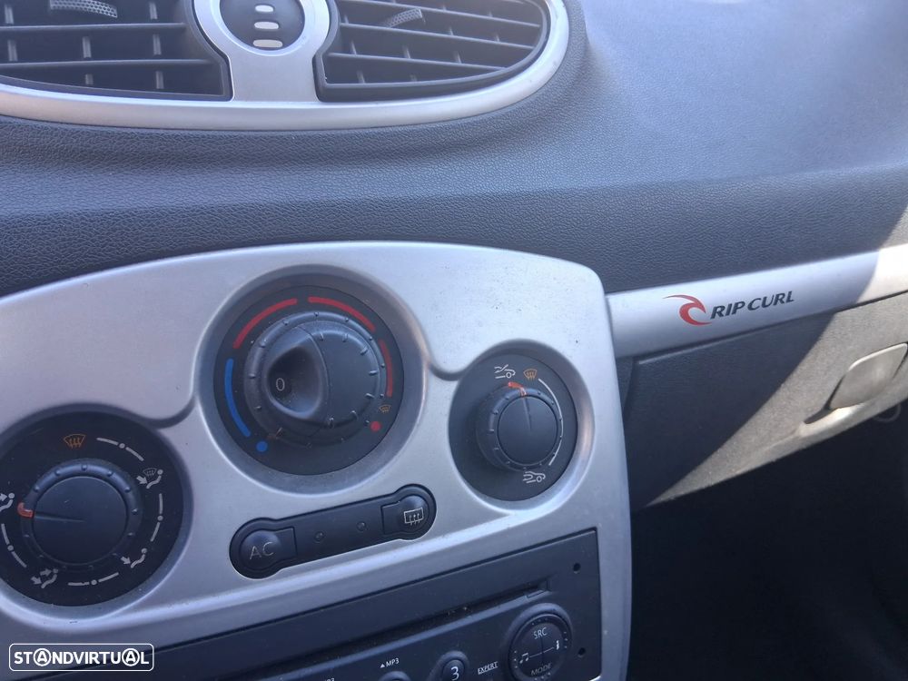 Renault Clio 1.2 16V Rip Curl II - 4