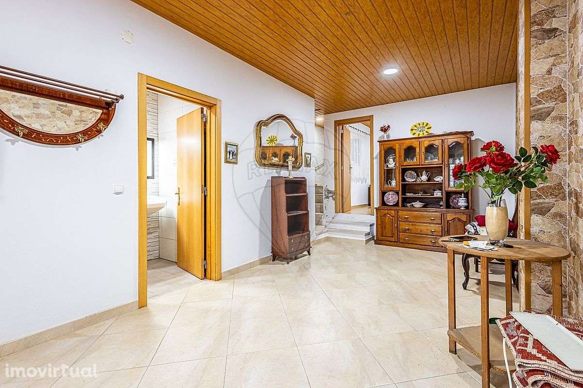 Moradia T2 para venda - Grande imagem: 4/32