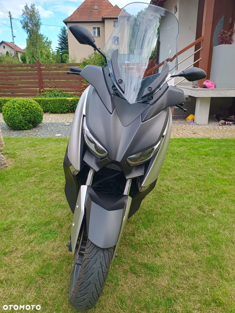 Yamaha X-max - 10