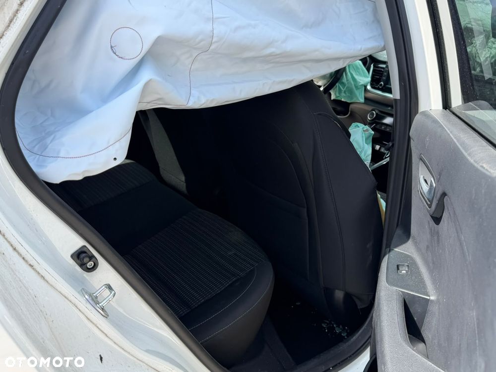 Kia Stonic 1.4 L - 32
