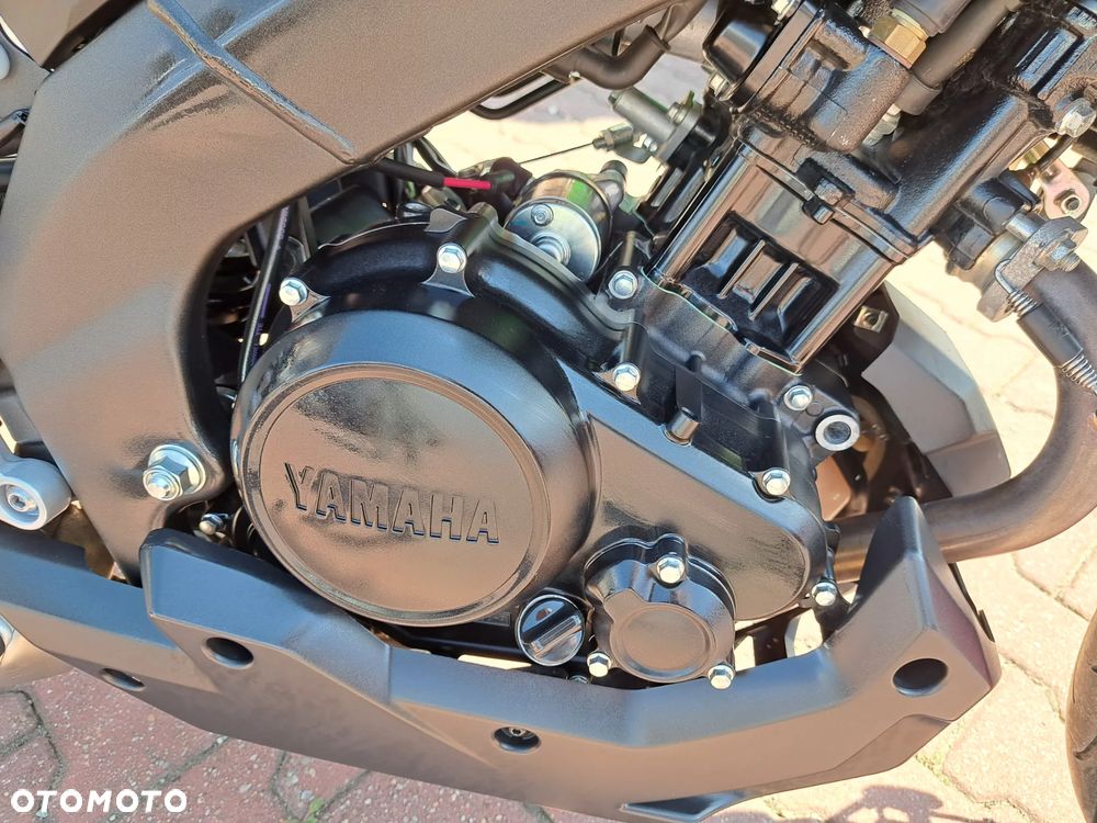 Yamaha MT - 17